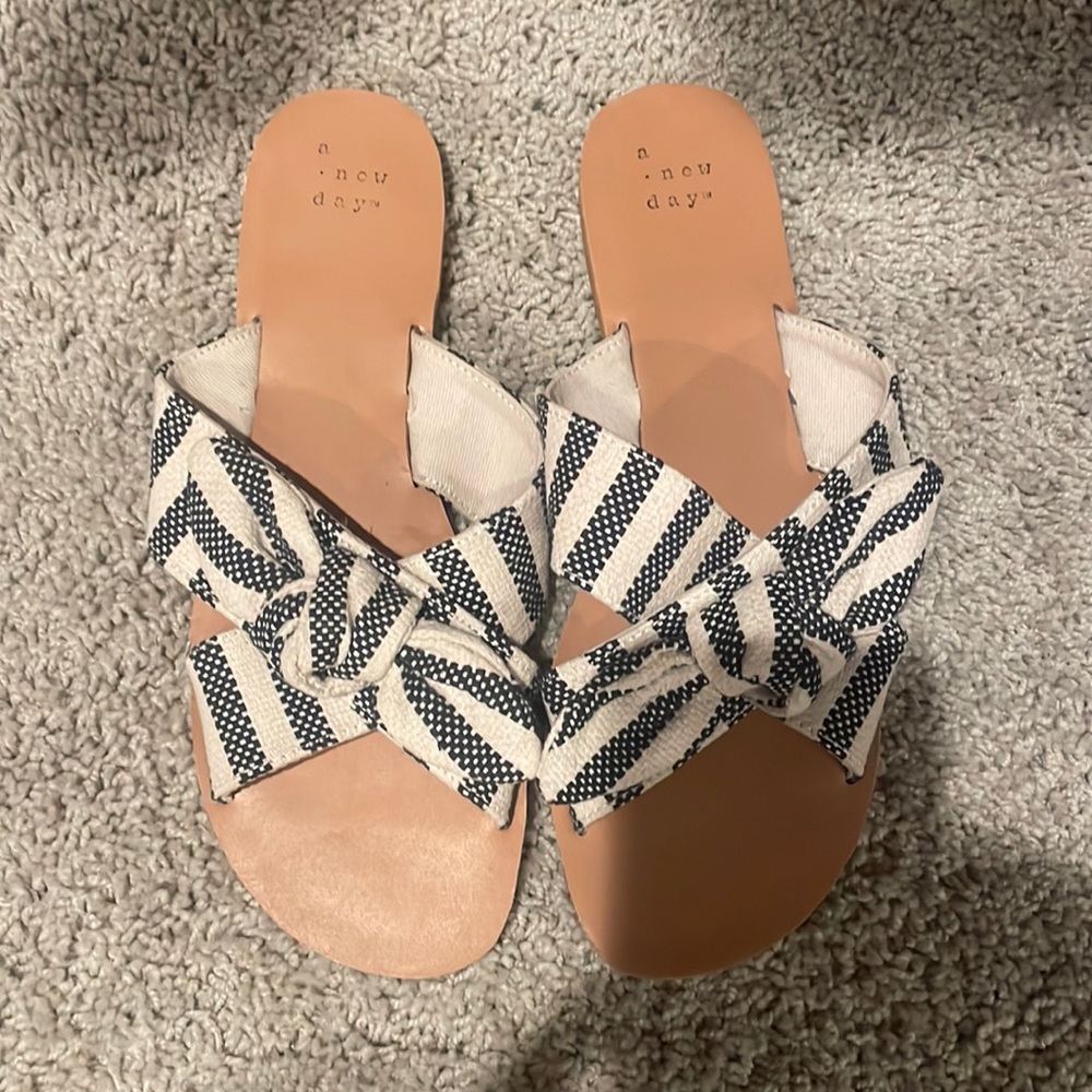 A New Day sandals.  Never worn. Size 7.5.